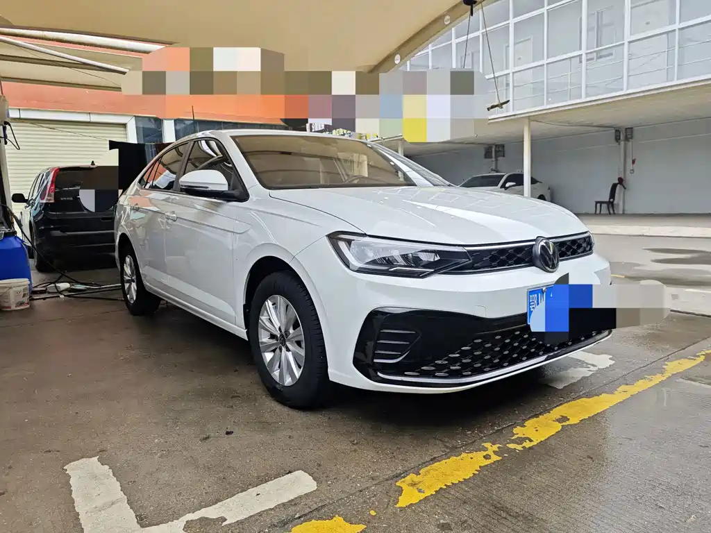 Volkswagen Lavida — миниатюра 3