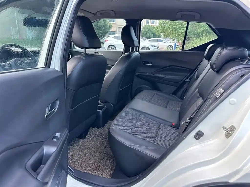 Nissan Kicks — миниатюра 8