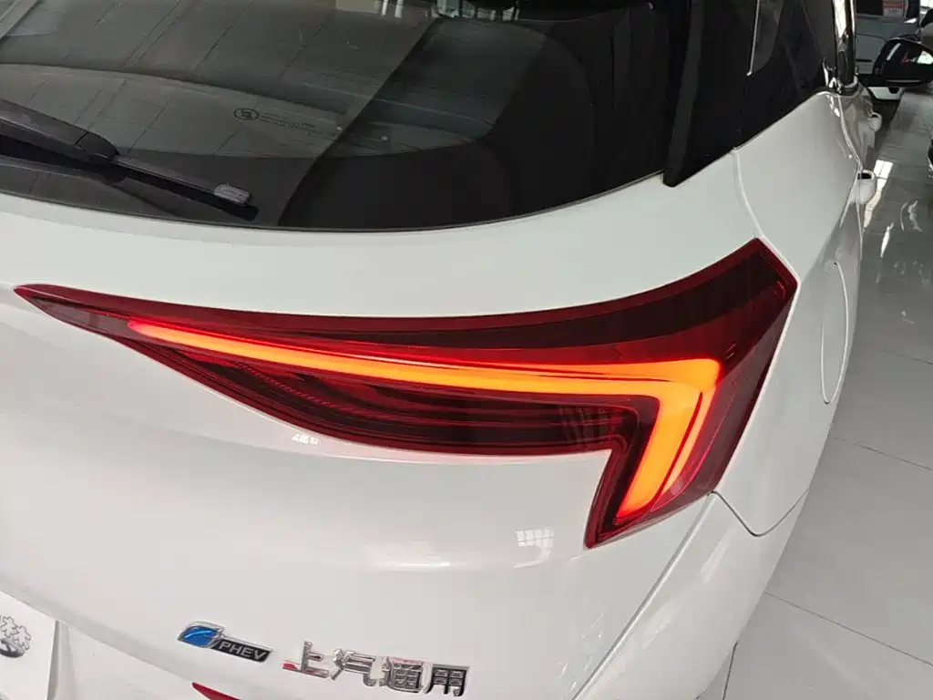 Buick Velite 6 — миниатюра 8