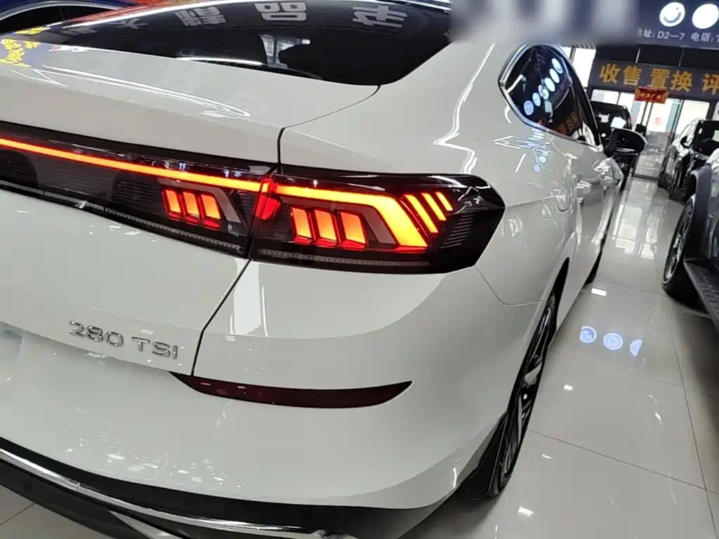 Volkswagen Lamando — миниатюра 8