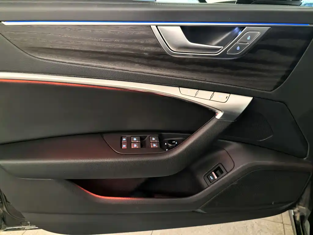 Audi A6L — миниатюра 17