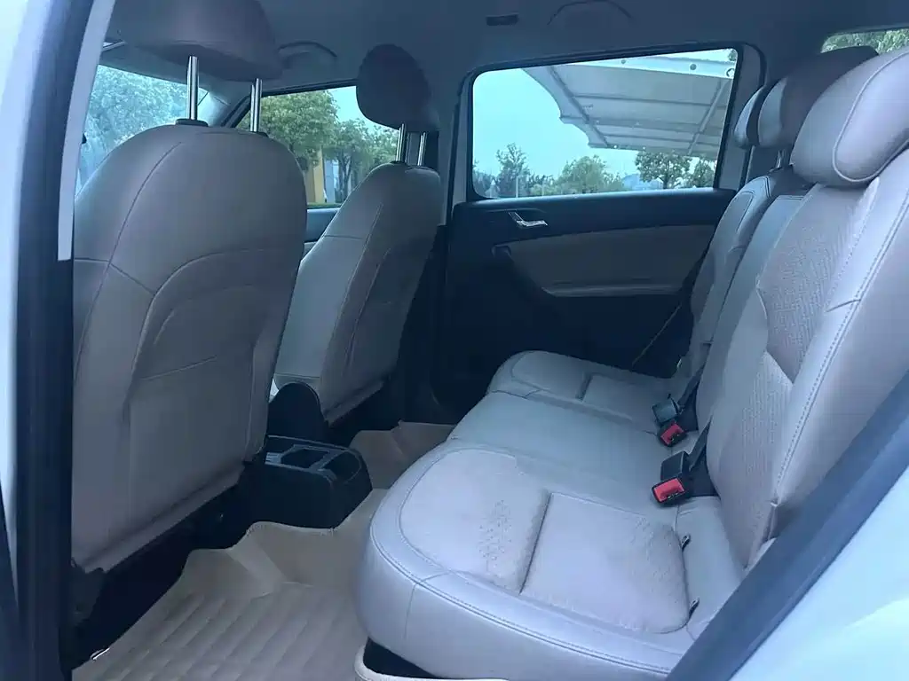 Skoda Yeti — миниатюра 4