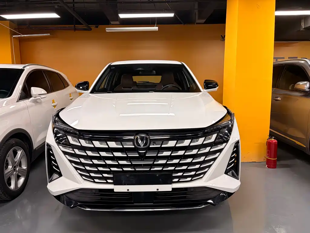 Changan UNI-Z 2025 1.5T Luxury