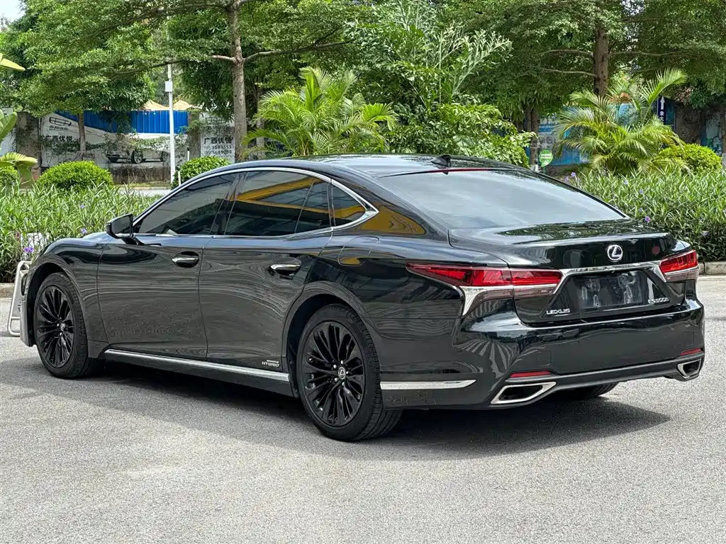 Lexus LS 2018 500h Executive V