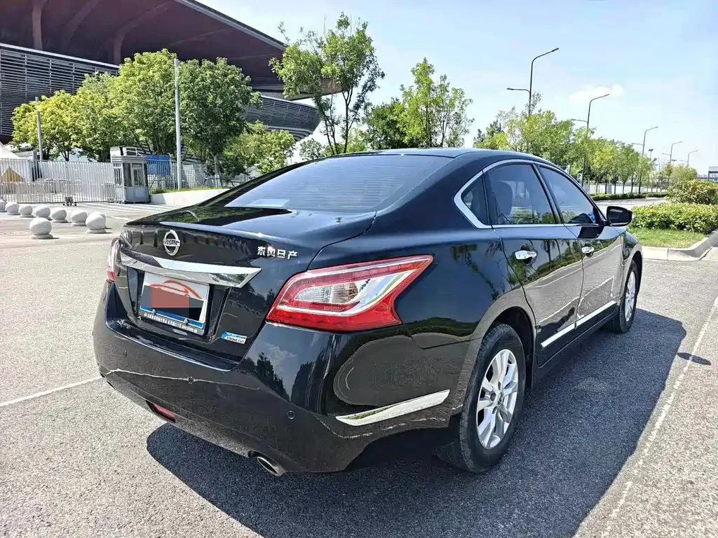 Nissan Teana — миниатюра 11