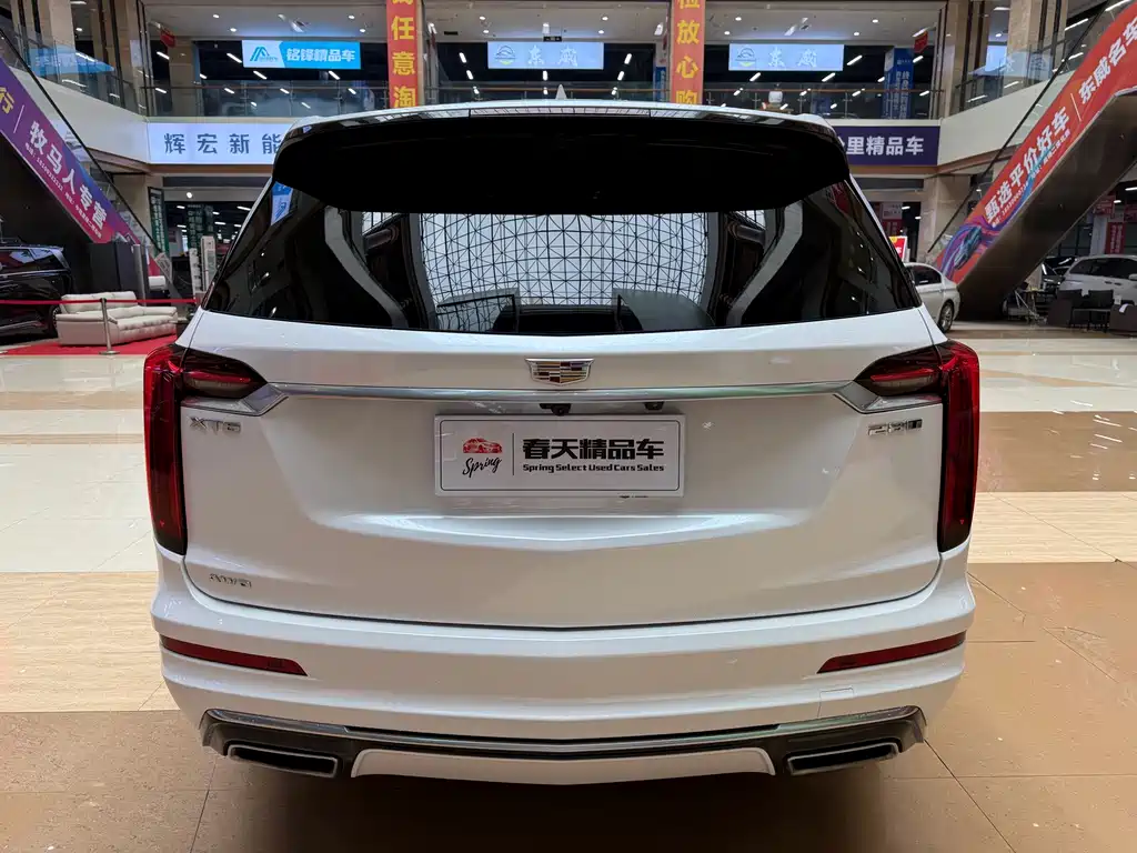 Cadillac XT6 — миниатюра 7