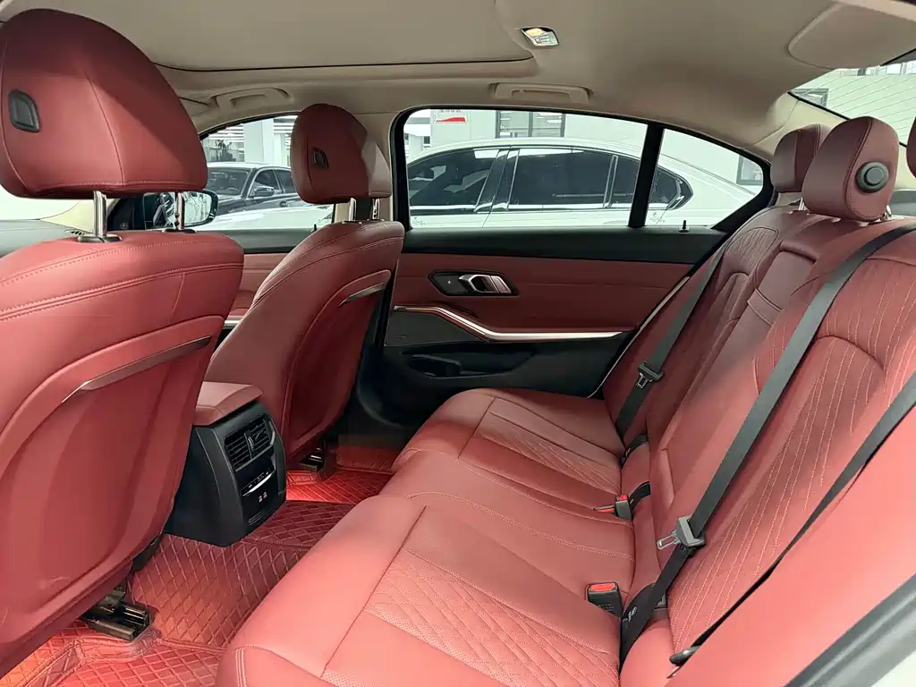 BMW 3 Series — миниатюра 9