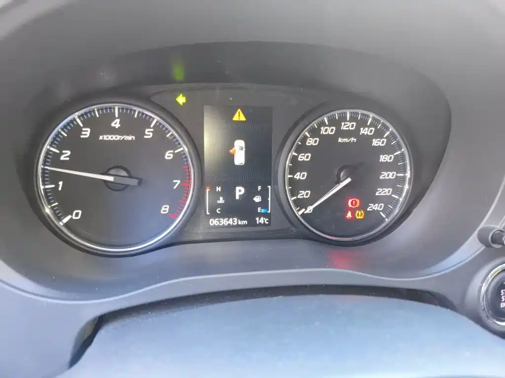 Mitsubishi Outlander — миниатюра 13