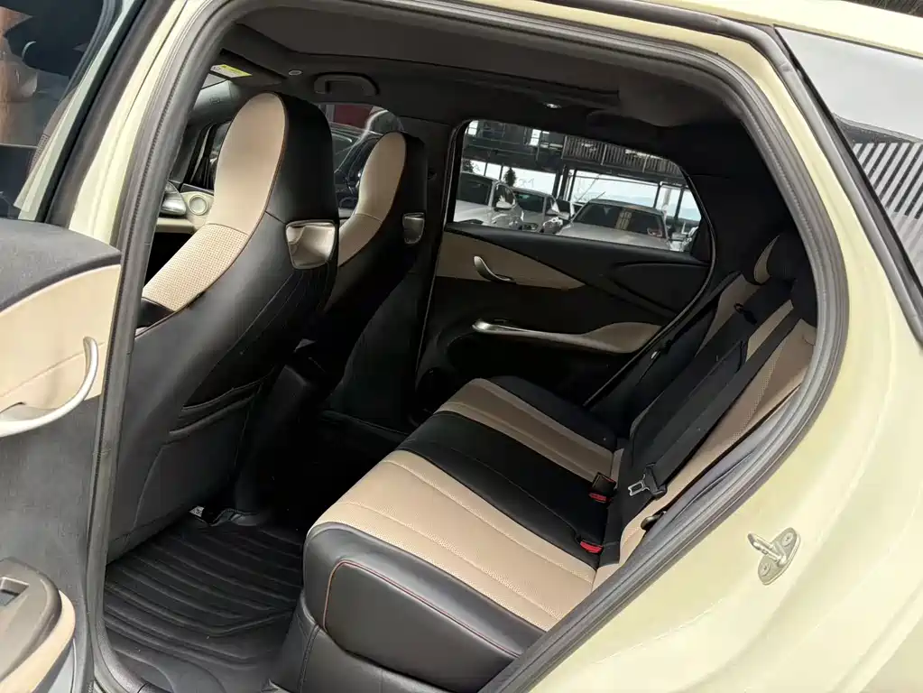 BYD Dolphin — миниатюра 9