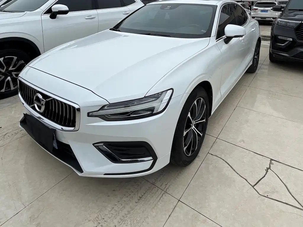 Volvo S60