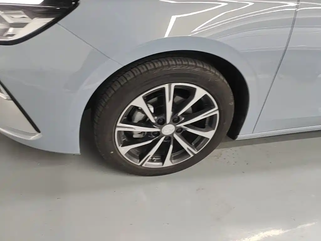 Geely Emgrand — миниатюра 23