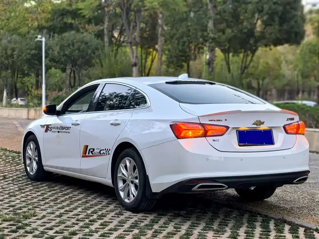 Chevrolet Malibu XL — миниатюра 16