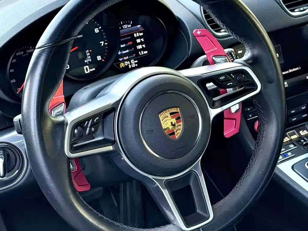 Porsche 718 2020 Cayman 2.0T