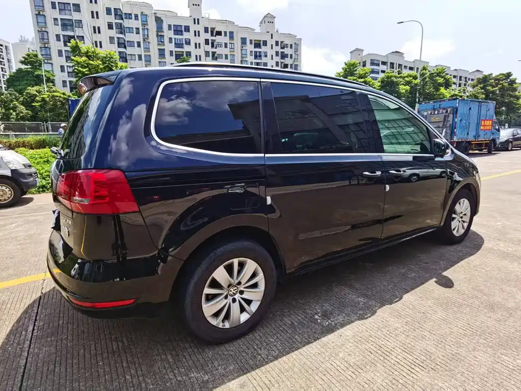 Volkswagen Sharan — миниатюра 5