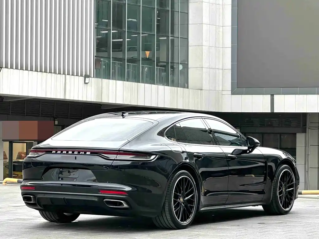 Porsche Panamera — миниатюра 11