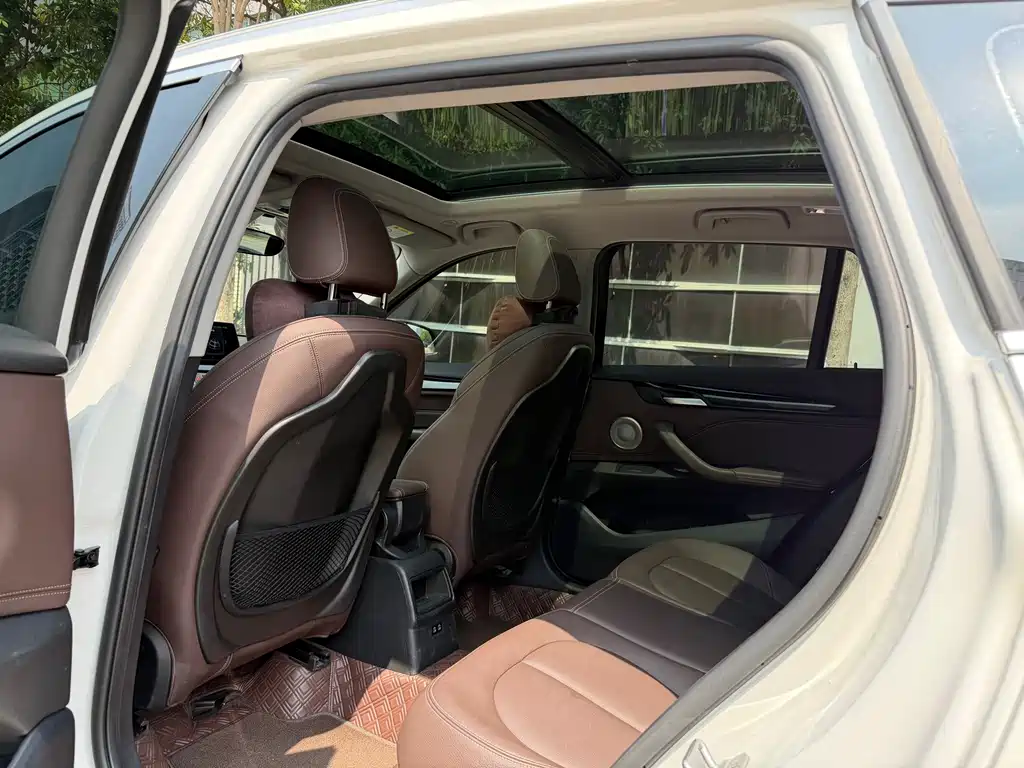 BMW X1 — миниатюра 6