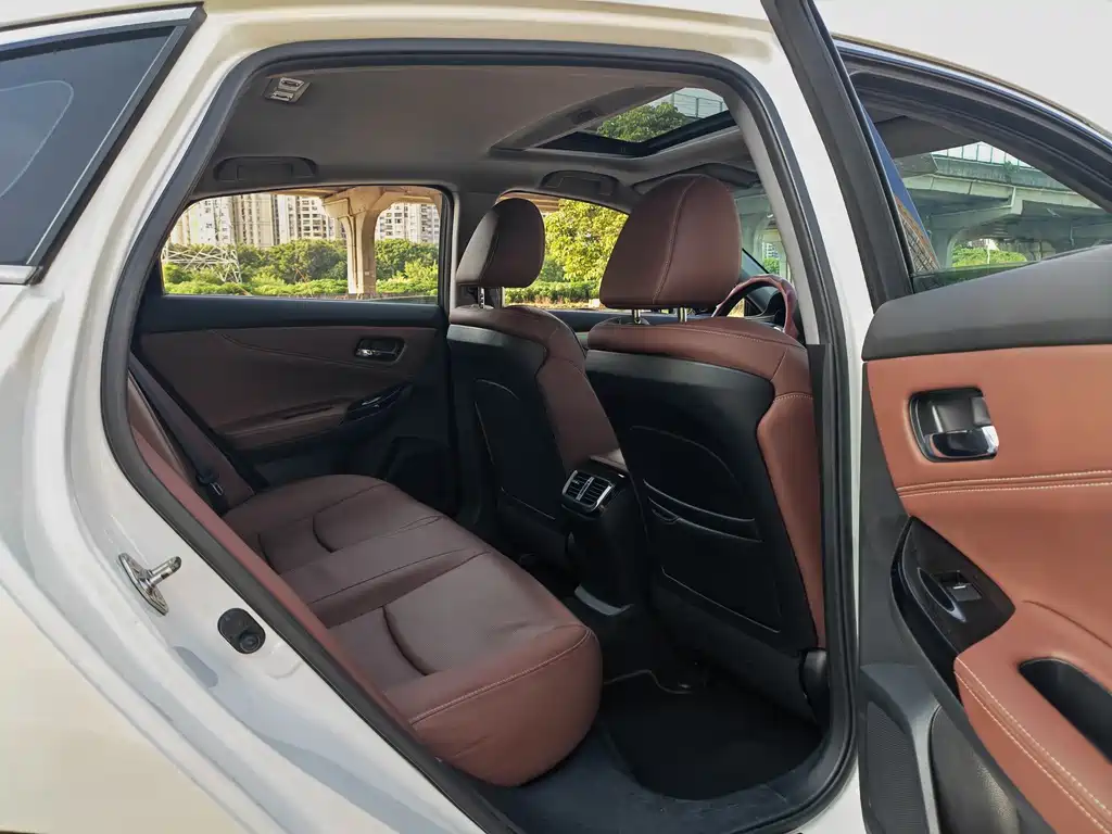 Honda Spirior — миниатюра 14