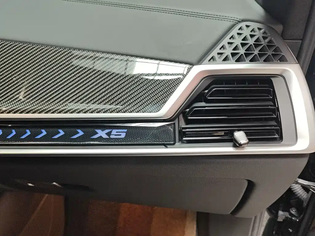BMW X5 — миниатюра 16