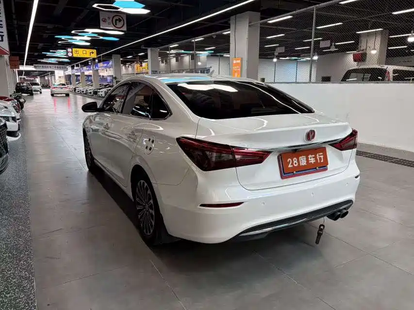 Changan Eado — миниатюра 7