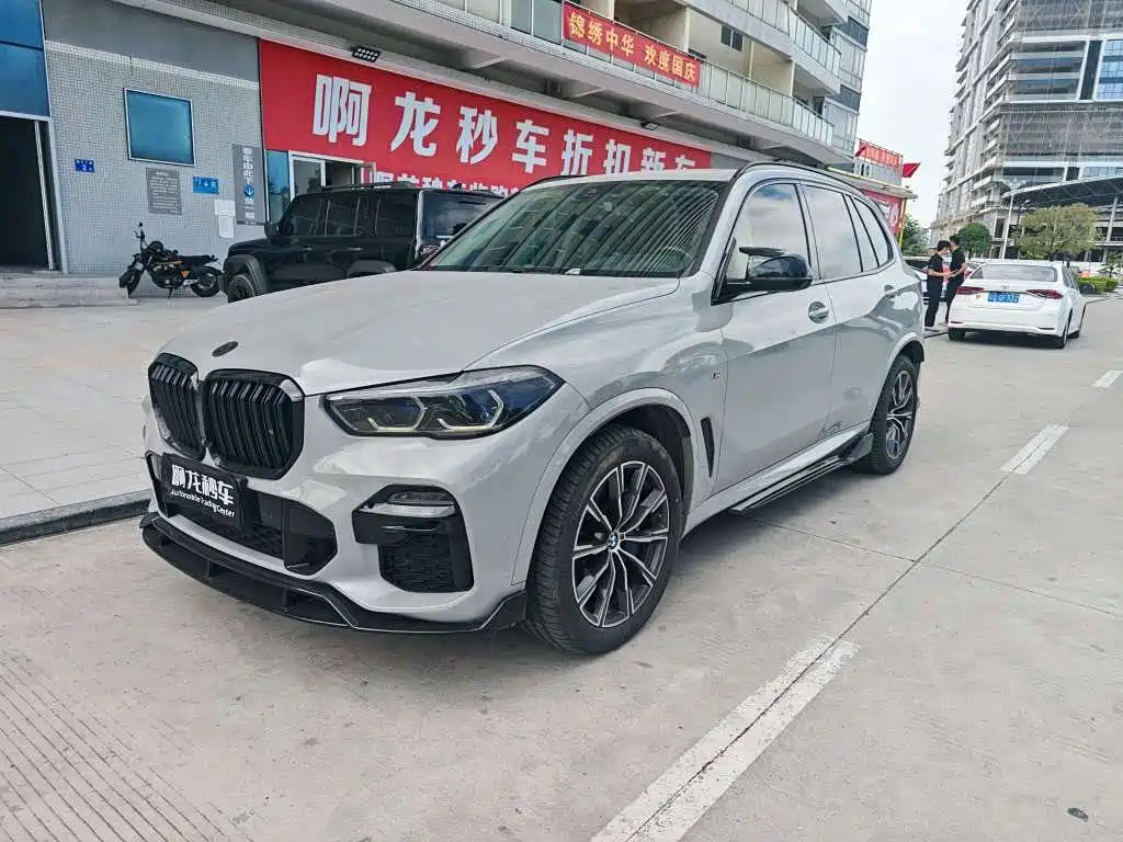 BMW X5 (Import)