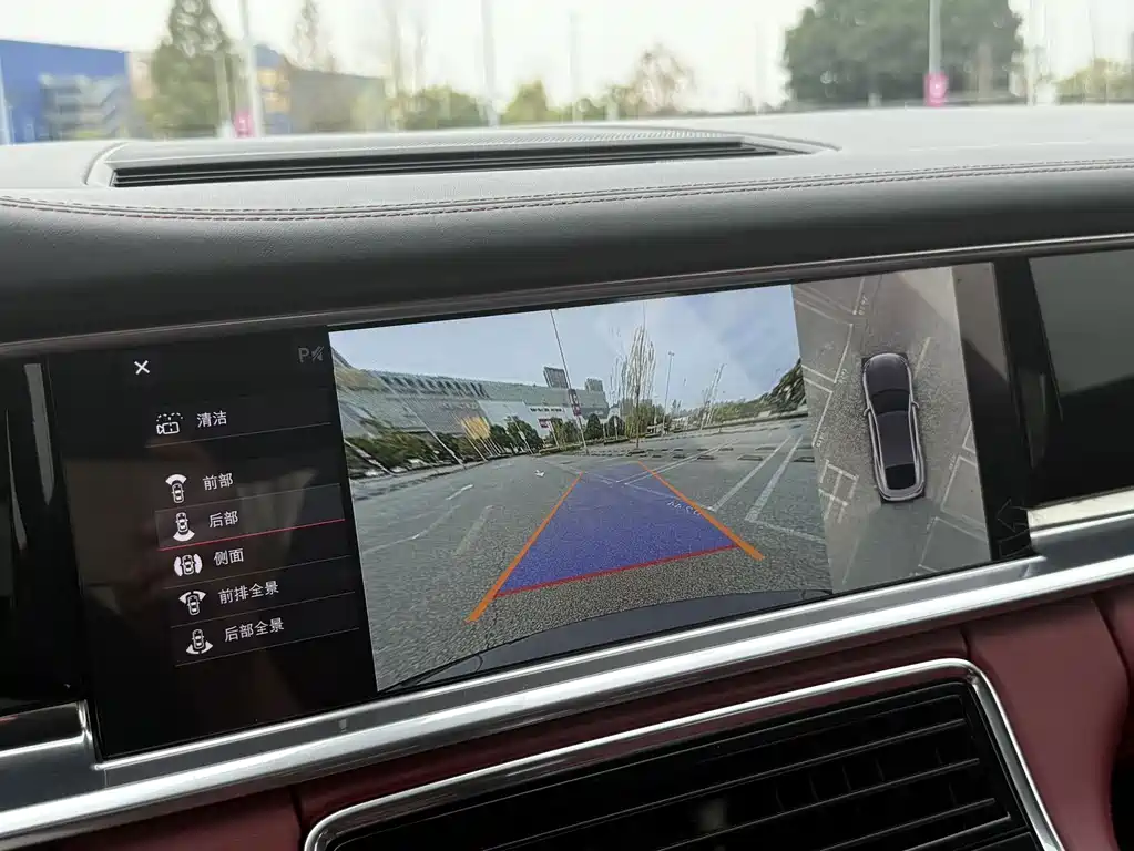 Porsche Panamera — миниатюра 12