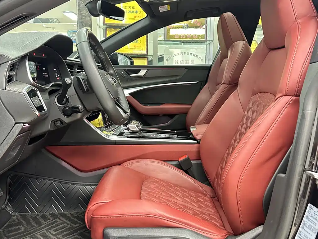 Audi A7L — миниатюра 7