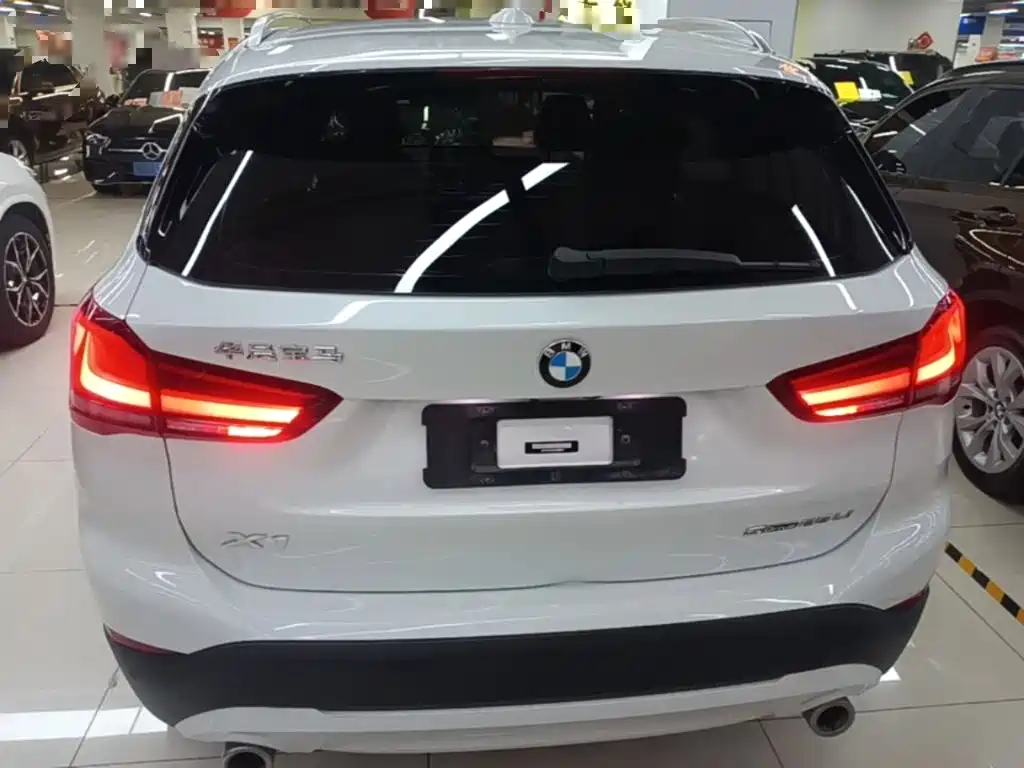 BMW X1 — миниатюра 6