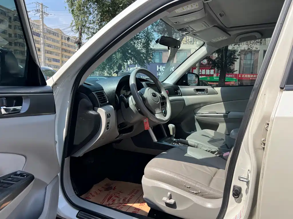 Subaru Forester — миниатюра 7
