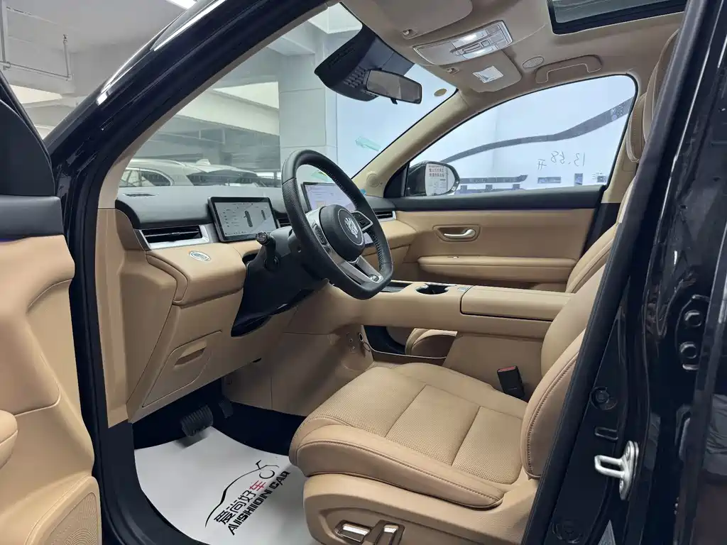 Landian E5 PLUS 2025 165km PLUS 5 мест