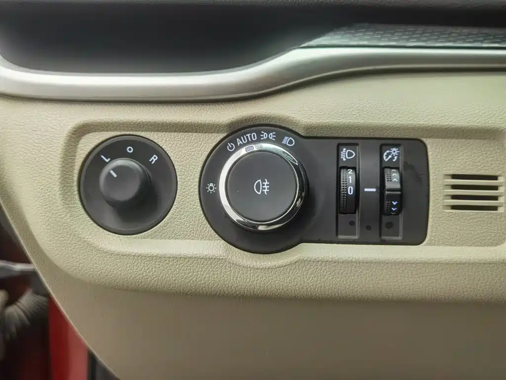 Buick Excelle — миниатюра 21