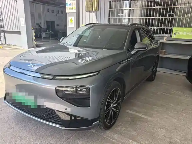 2023 Xpeng G9