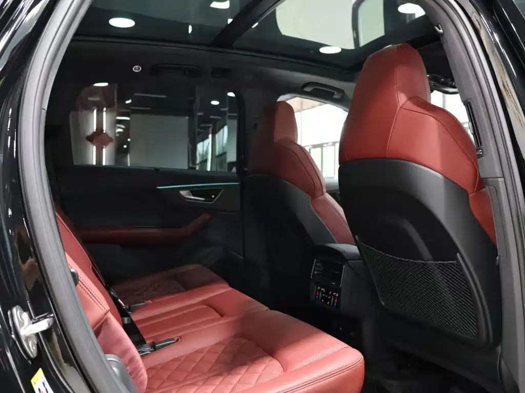 Audi SQ7 — миниатюра 13