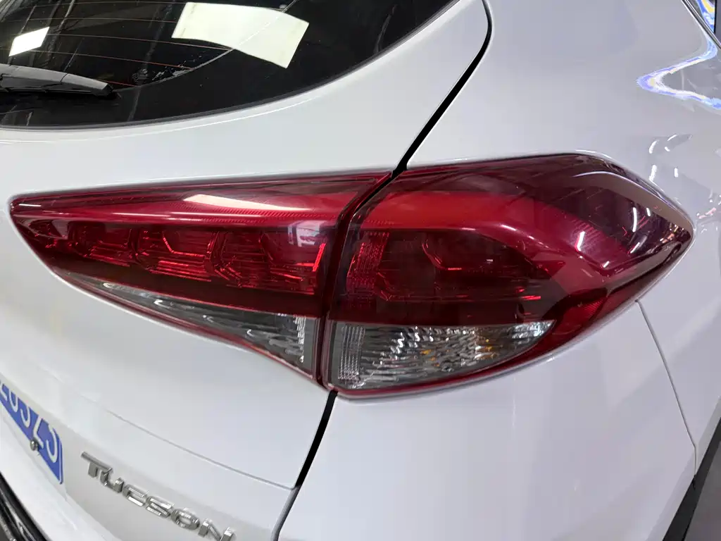 Hyundai Tucson — миниатюра 19