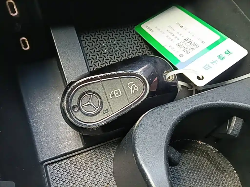 Mercedes-Benz EQE — миниатюра 9