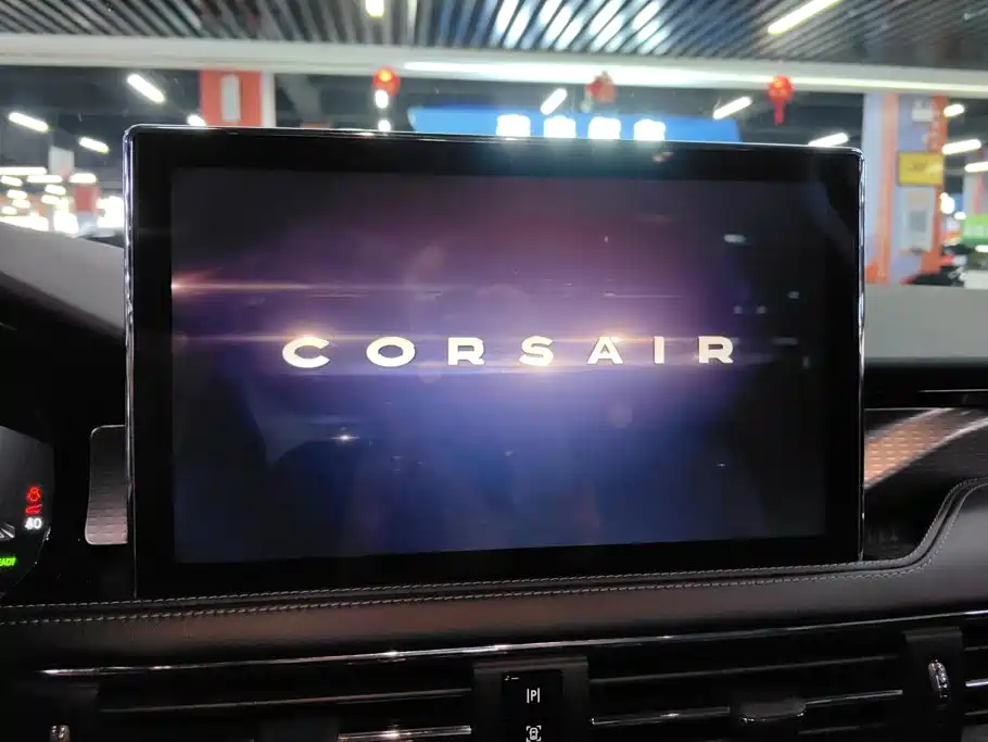 Lincoln Corsair Hybrid — миниатюра 13