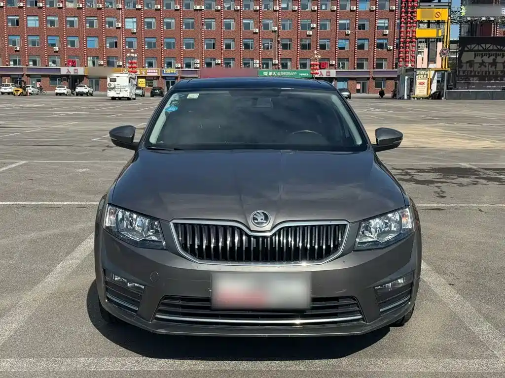 Skoda Octavia — миниатюра 3