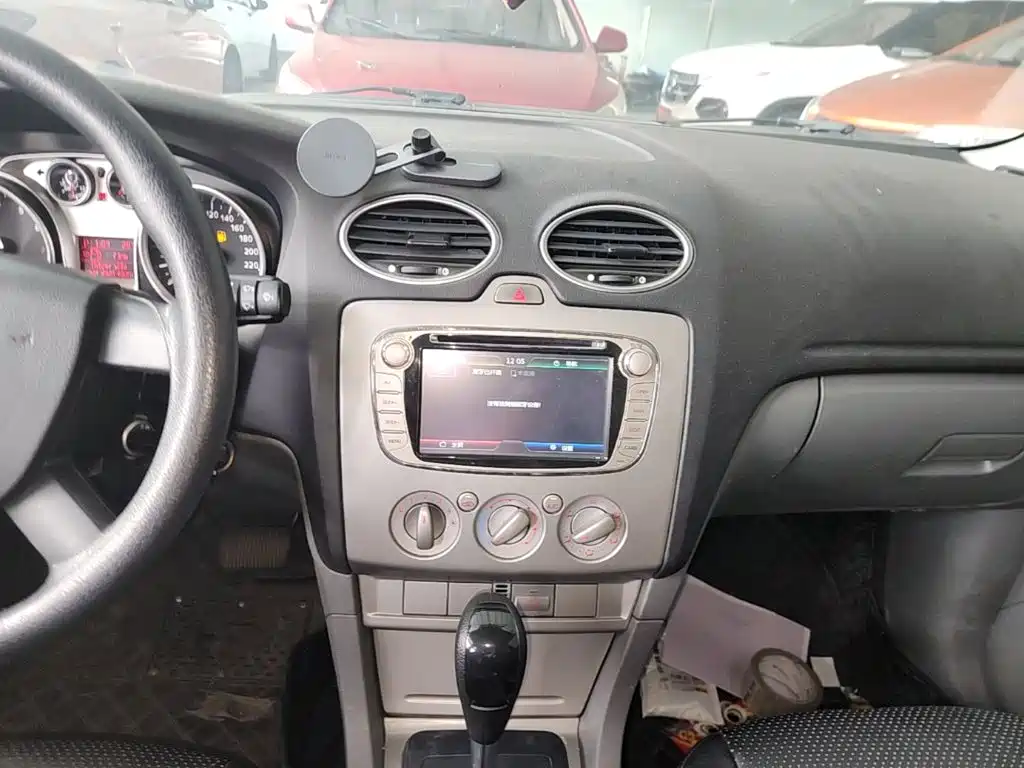 Ford Focus — миниатюра 13