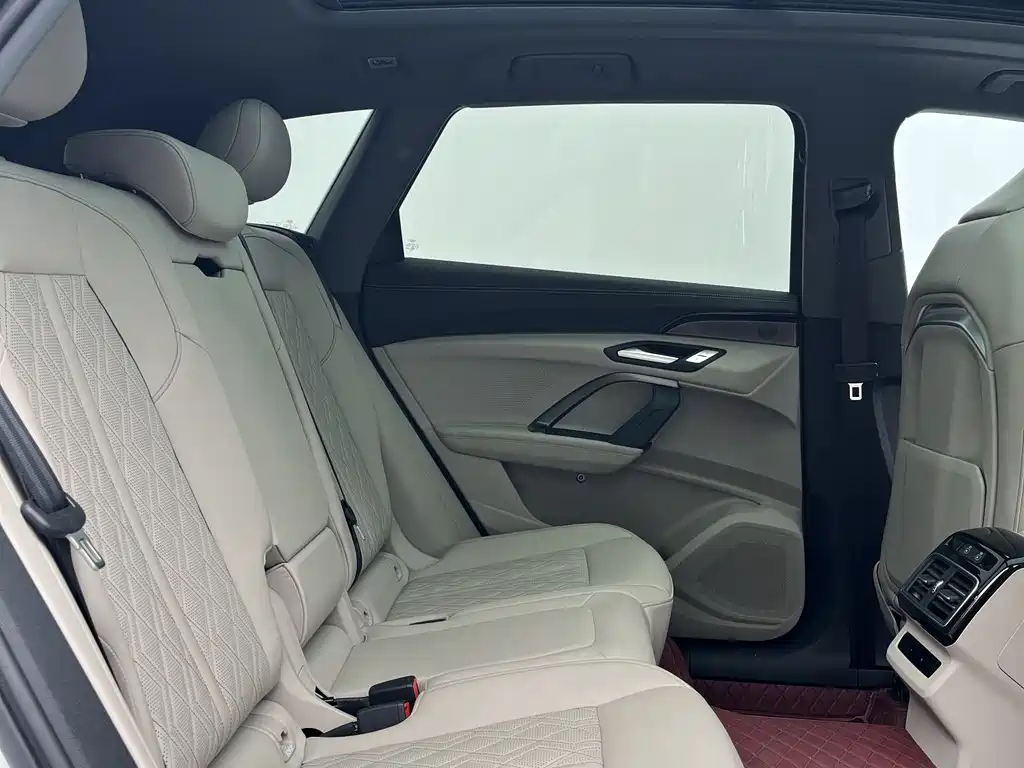Audi Q5L 2026 2.0T
