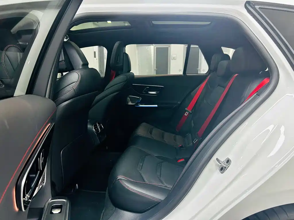 Mercedes-Benz C-Class AMG — миниатюра 18
