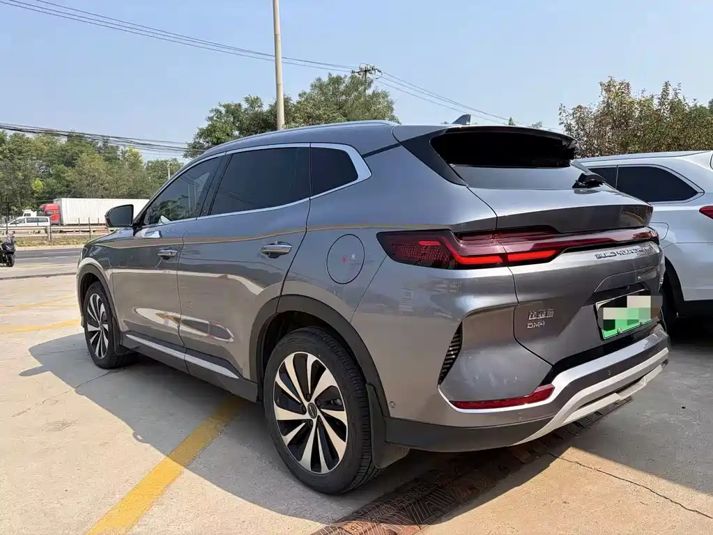 BYD PLUS New Energy — миниатюра 6