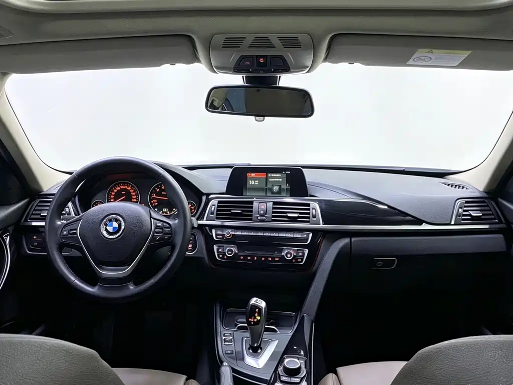 BMW 3 Series — миниатюра 5
