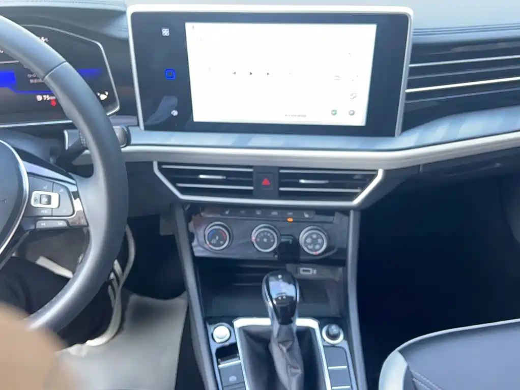 Jetta VA7 — миниатюра 6