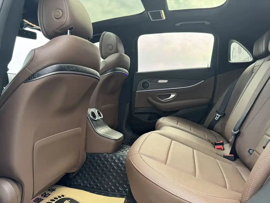 Mercedes-Benz E-Class E 2022 E 350 e L Sport