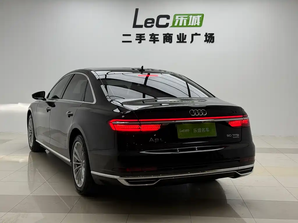 Audi A8 2022 A8L 50 TFSI quattro Comfort