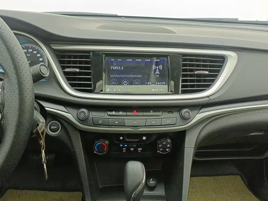 Buick Excelle — миниатюра 13