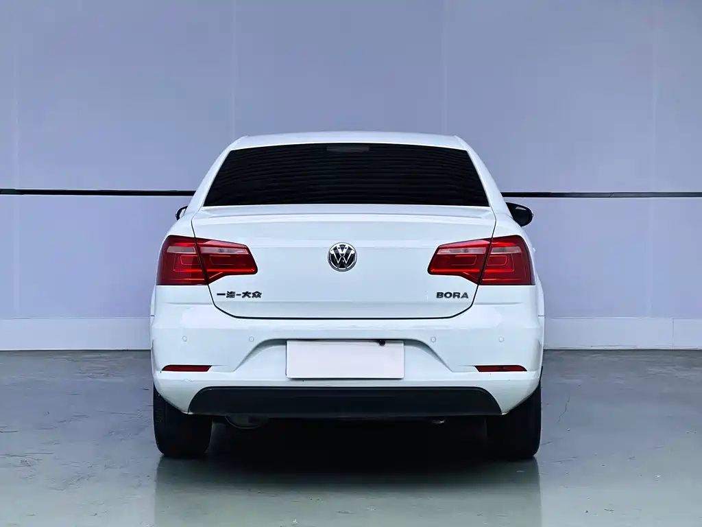 Volkswagen Bora — миниатюра 5