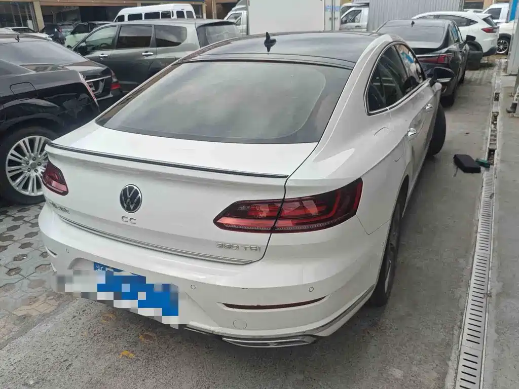 Volkswagen CC — миниатюра 6