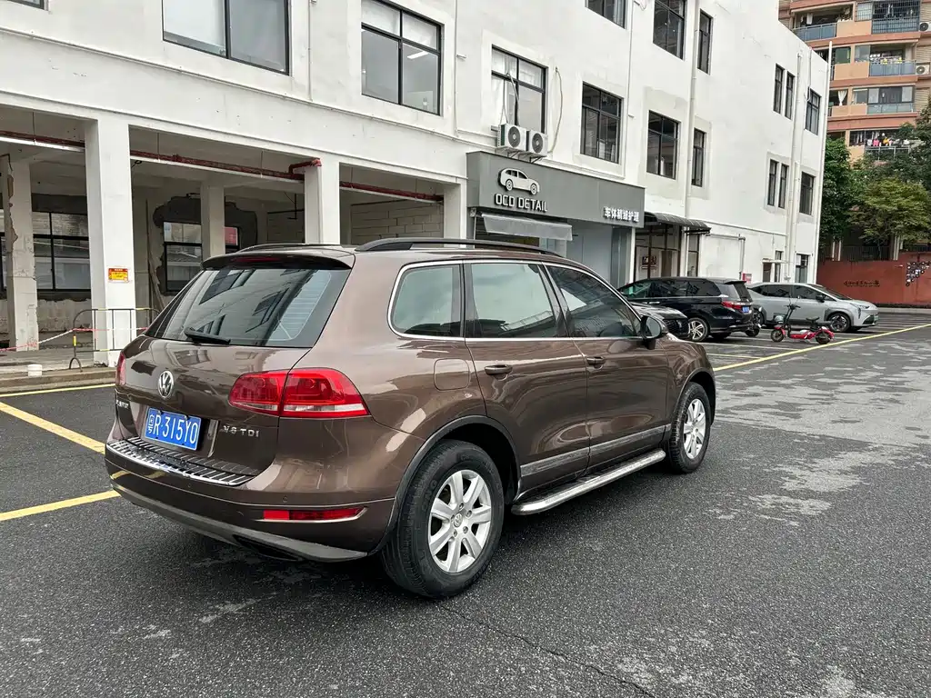 Volkswagen Touareg — миниатюра 7