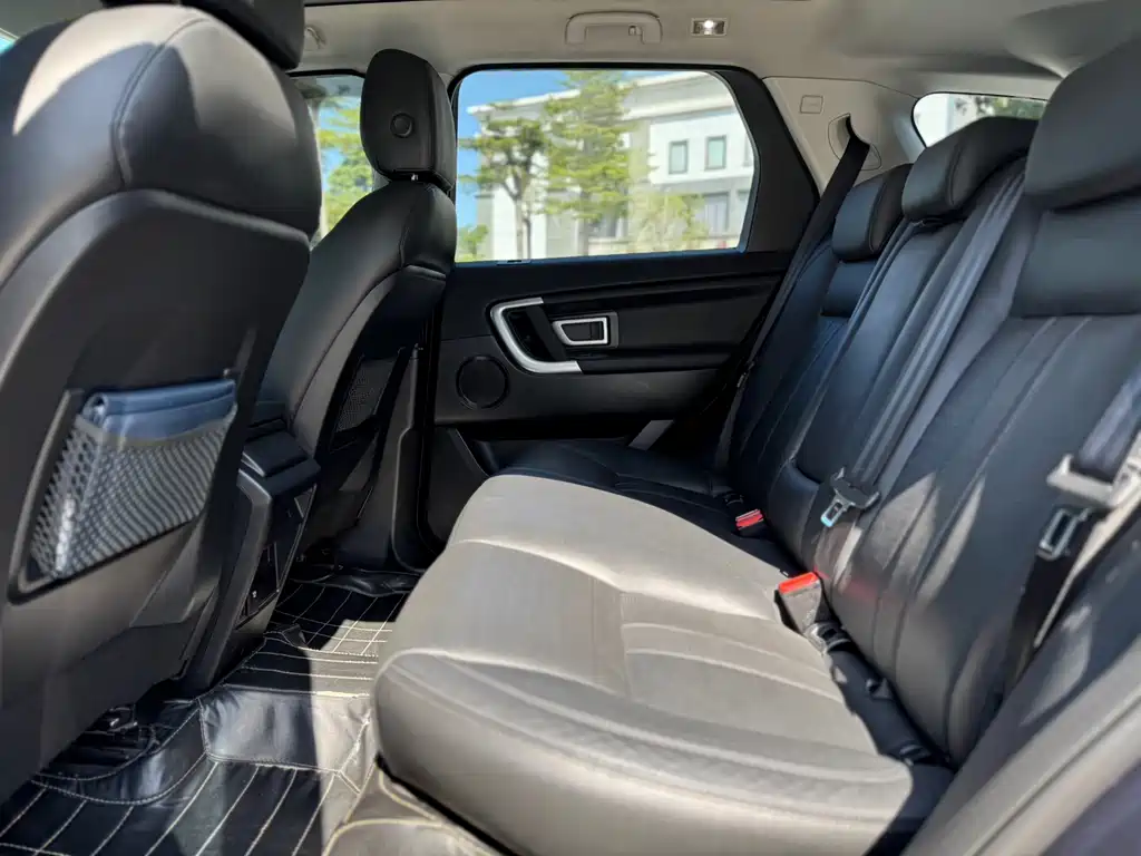 Land Rover Discovery Sport — миниатюра 5