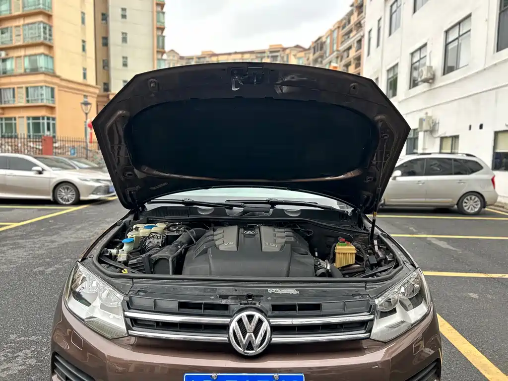 Volkswagen Touareg — миниатюра 40